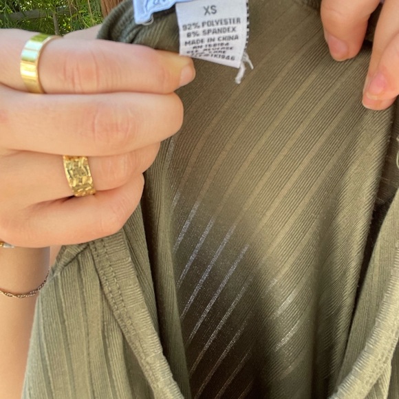 Love street basic green long sleeve - Picture 5 of 5